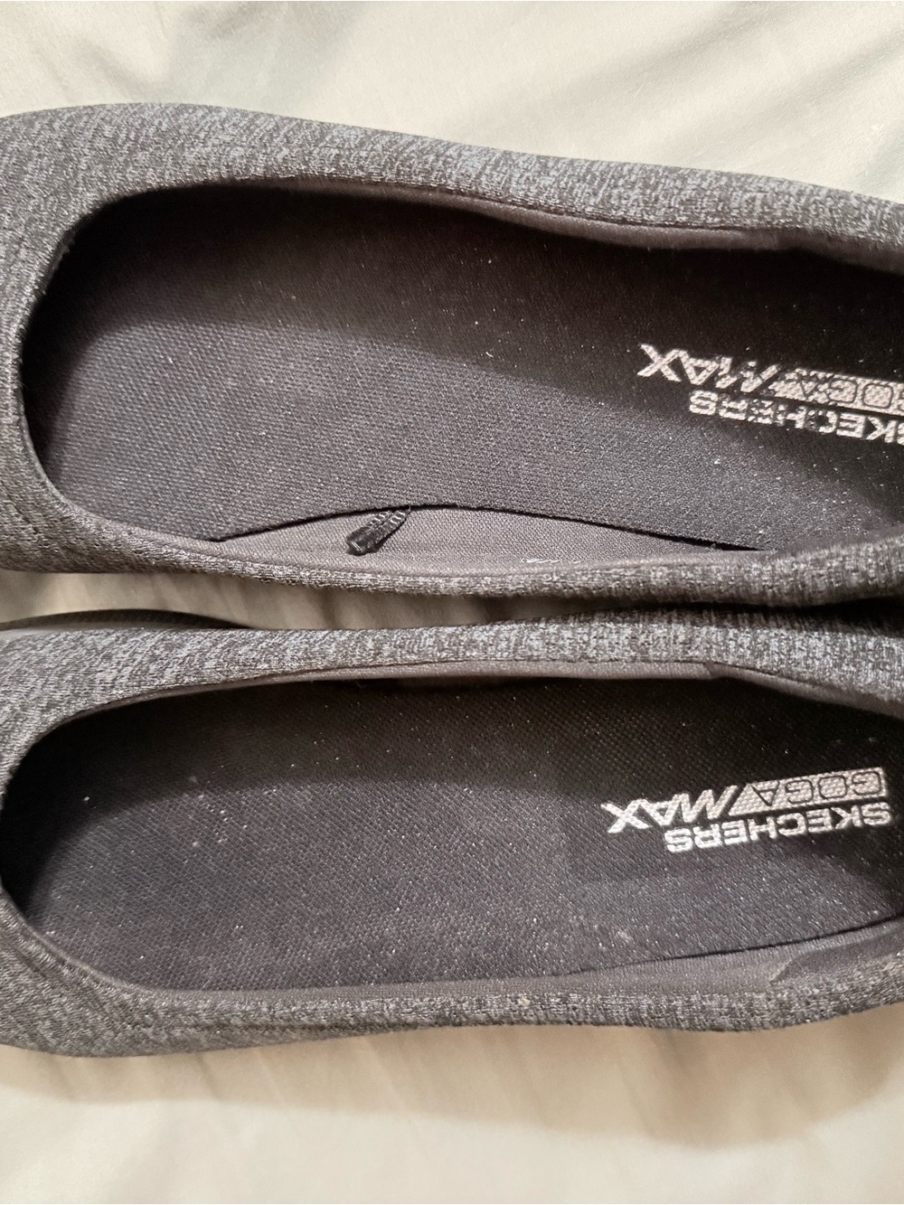 Skechers Slip on memory foam sneakers - Picture 2 of 4